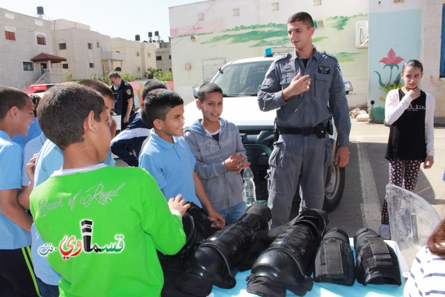 كفرقاسم – فيديو: طلاب مدرسة الزهراء في يوم ارشادي توعوي للأمان بمشاركة الشرطة الجماهيرية ومركز بقاء الطبي 